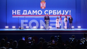Rojters o Vučićevom mitingu